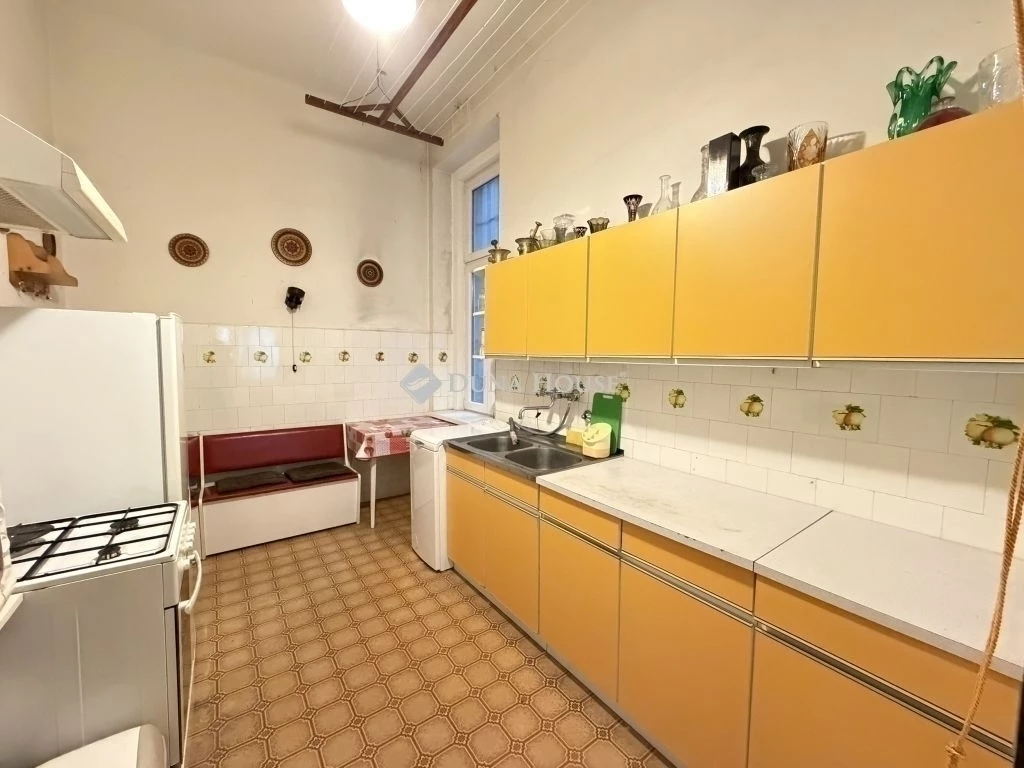 Eladó lakás, Budapest 6. ker.