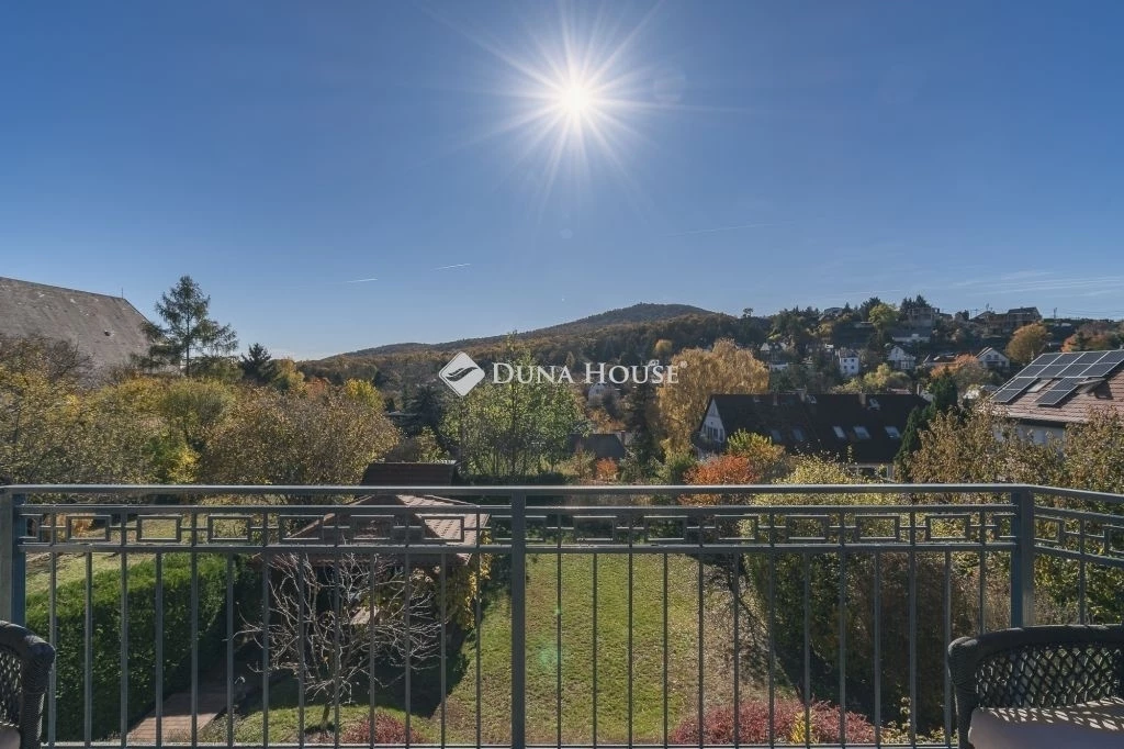 Eladó ház, Budapest 2. ker.