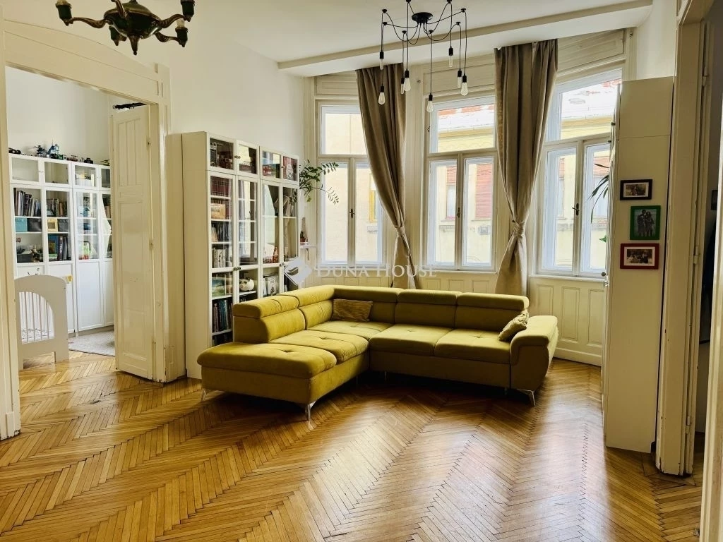 For sale brick flat, Budapest XI. kerület, Kruspér utca