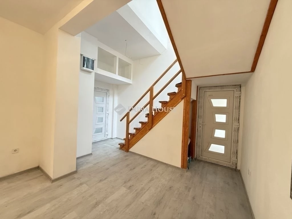 For sale brick flat, Budapest XIX. kerület