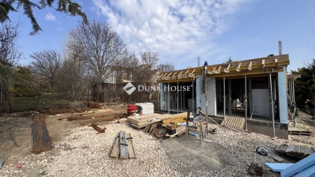 Eladó ház, Budapest 3. ker.