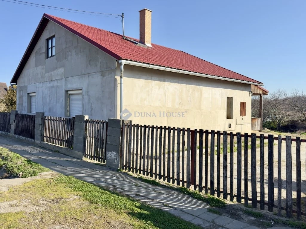 c3-1-name c2-1-name, Mezőszilas, Petőfi utca