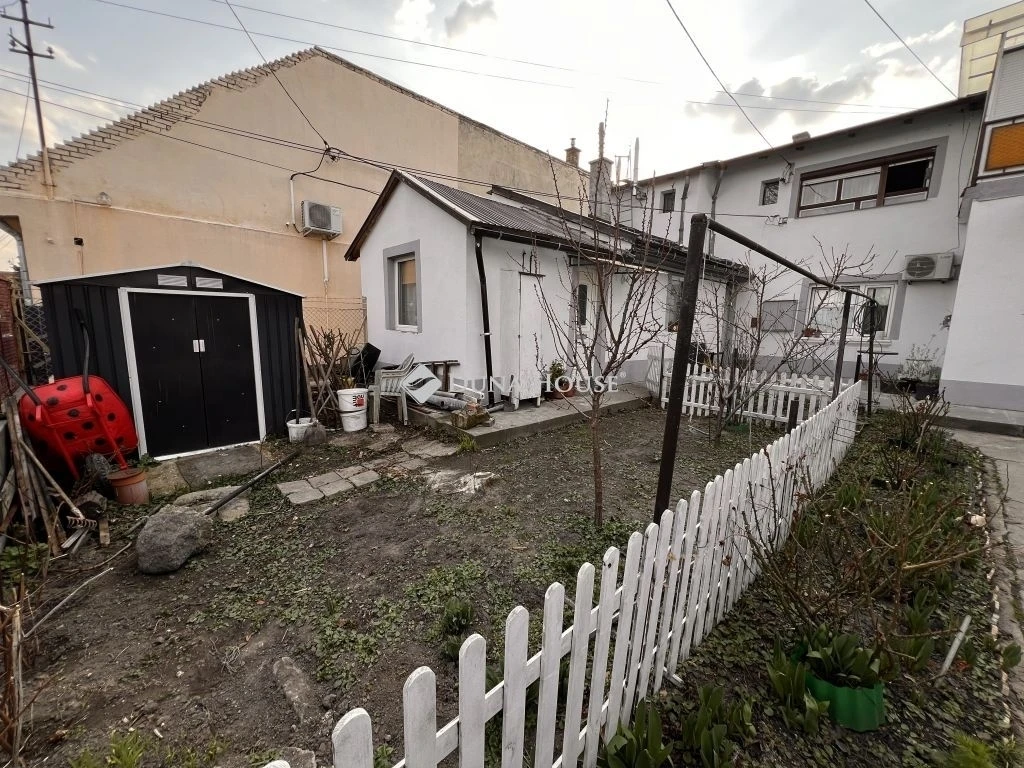 Eladó ház, Budapest 22. ker.