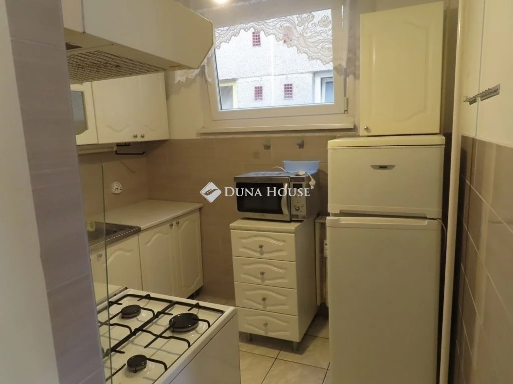 c3-1-name c2-20-name, Budapest IV. kerület