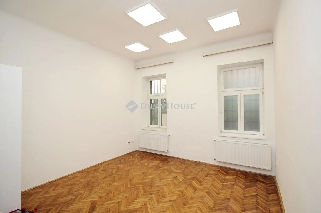 c3-1-name c2-19-name, Budapest I. kerület, Attila út