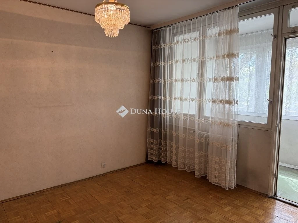 Eladó lakás, Budapest 3. ker.