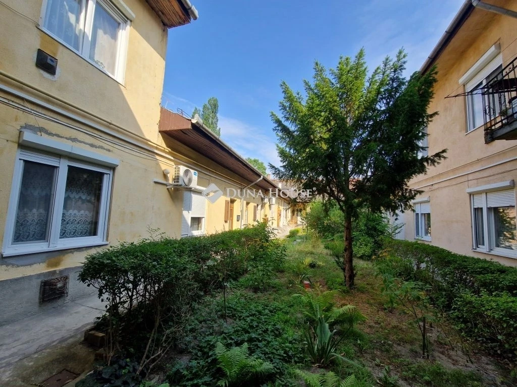 Eladó lakás, Budapest 20. ker.