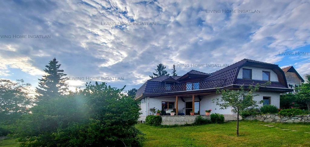 Szentendre Pismányban családi ház eladó
