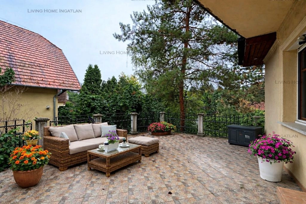 For sale house, Budapest II. kerület, Máriaremete