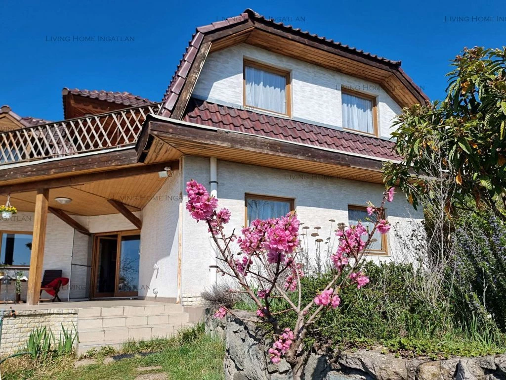Szentendre Pismányban családi ház eladó