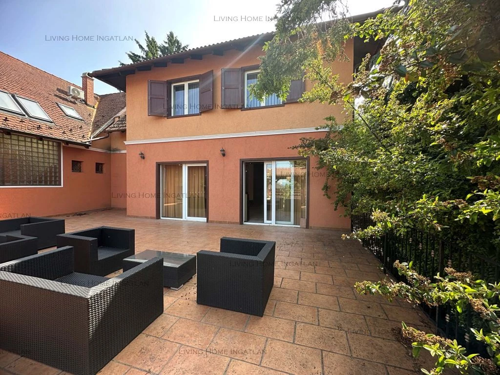 For sale office, office block, Budapest III. kerület, Testvérhegy