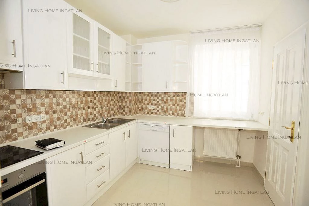 II. Zsigmond térnél luxus lakás kiadó