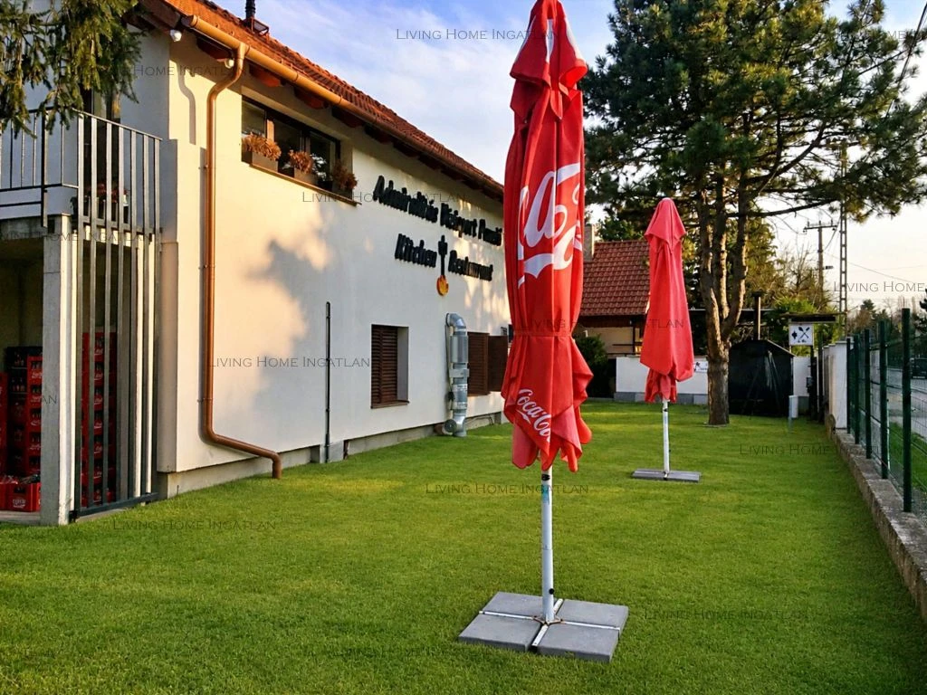 Leányfalun vízparti étterem eladó