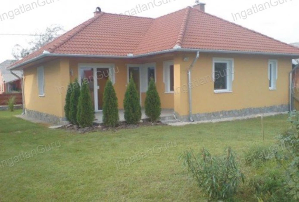 For sale house, Helvécia