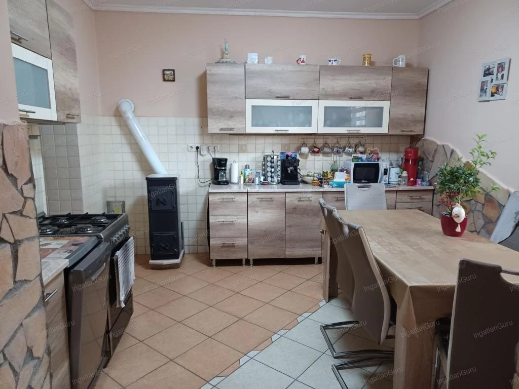 Eladó ház Kecskemét, Rákócziváros